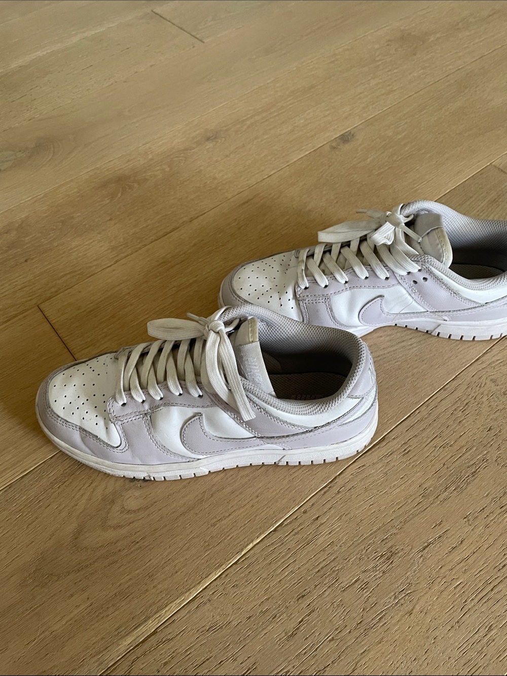 Nike White Lavender Low-Top Leather Sneakers Dunks